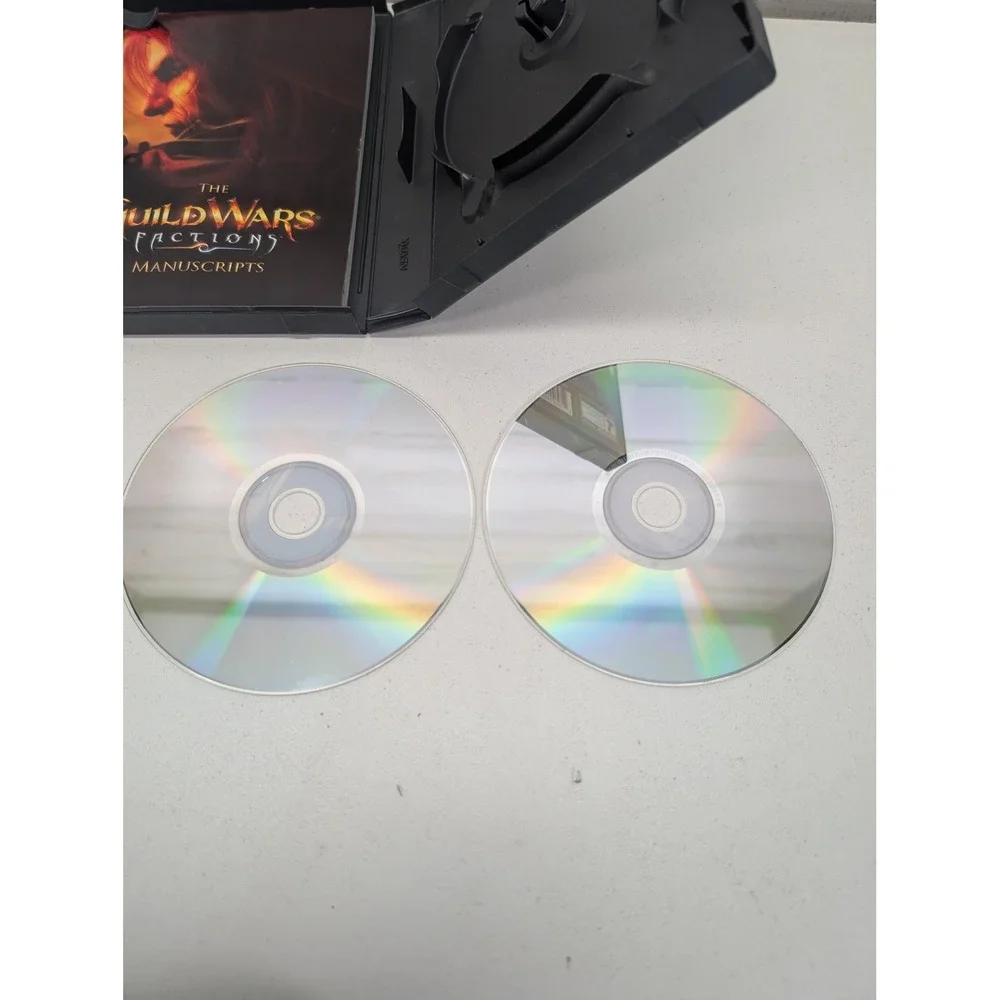Guild Wars: Factions PC Game NCsoft NTSC-U/C Manual Discs‎ Multiplayer Case